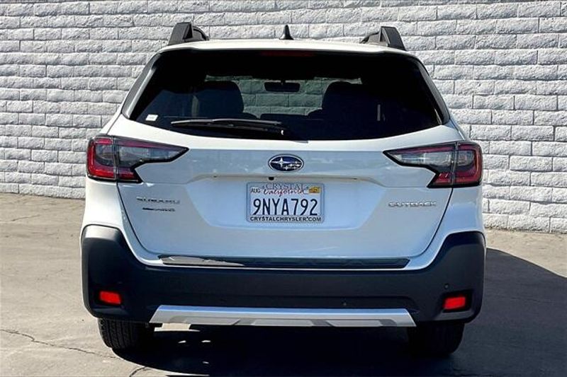 2025 Subaru Outback Limited photo 3