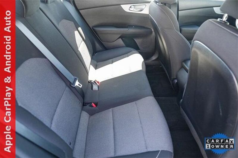 Used 2023 Kia Forte LXSImage 18