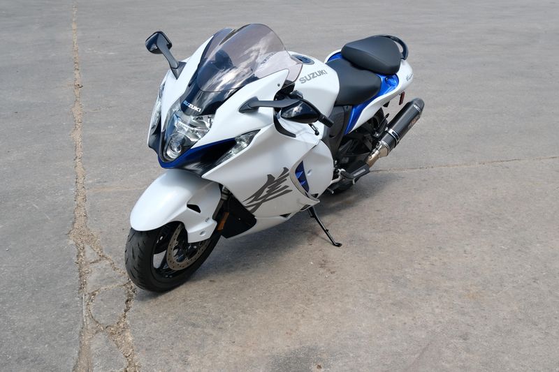2023 Suzuki HAYABUSA WHITE Image 7