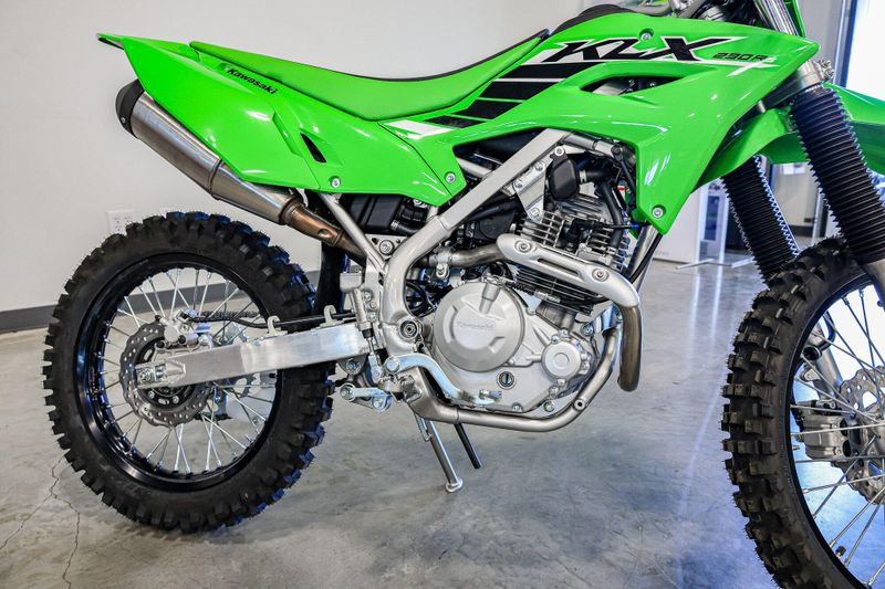 2025 Kawasaki KLX230R S LIME GREENImage 10