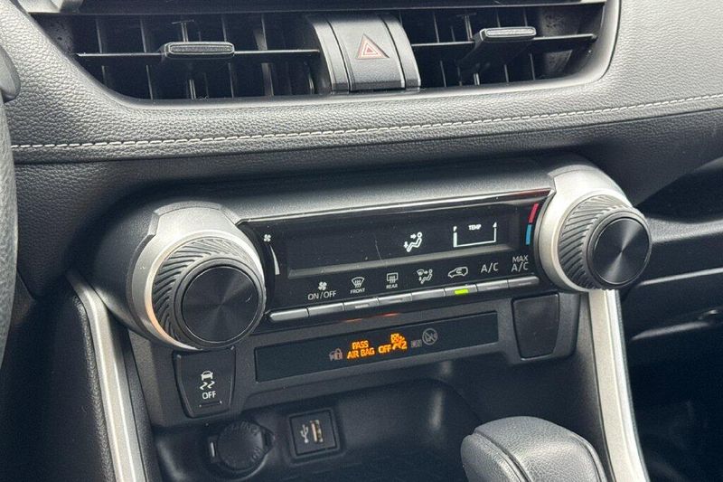Used 2023 Toyota RAV4 LEImage 19