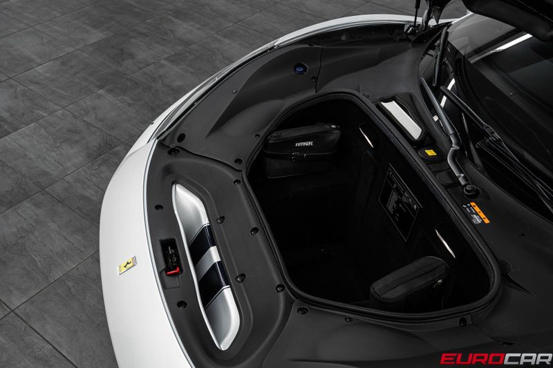 2020 Ferrari 488 Pista *HUGE CARBON INTERIOR OPTIONS * SUSPENSION LIFTER*Image 11