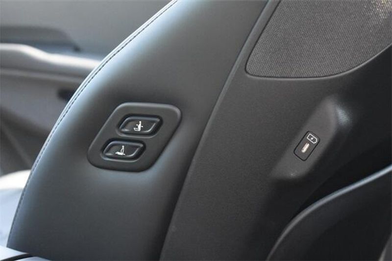 New 2026 Kia EV9 LandImage 22