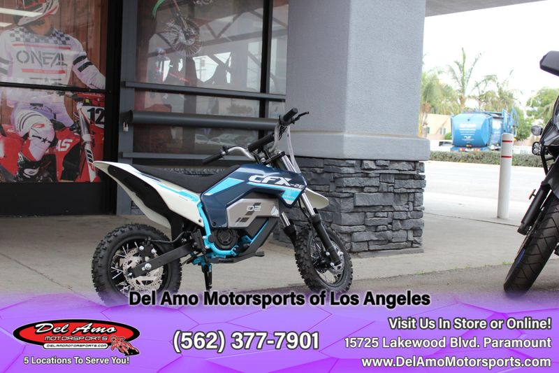 2024 CFMOTO CFX-2E Image 2