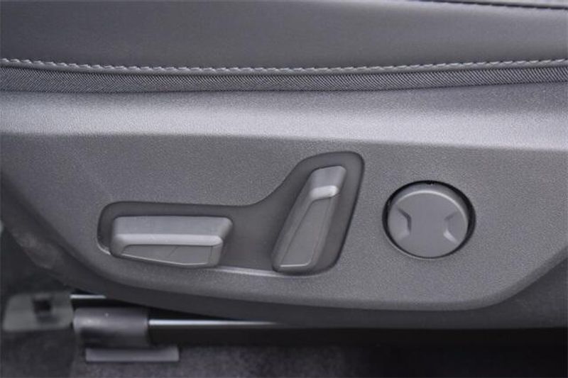 2025 Kia Niro EXImage 20