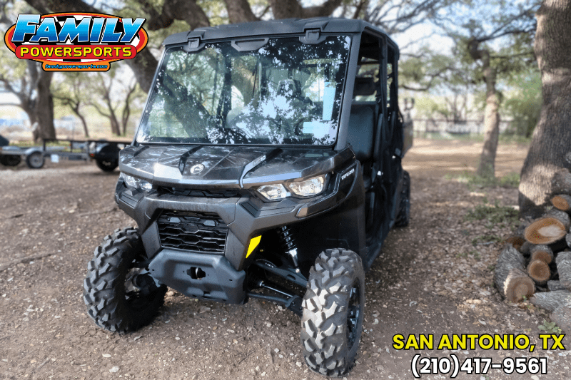 2025 Can-Am DEFENDER MAX DPS HD10 STEALTH BLACKImage 2