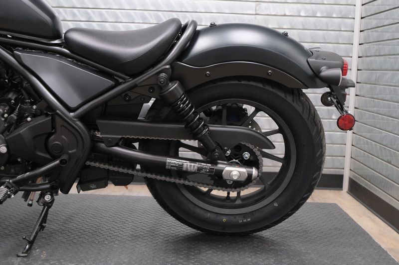 NEW 2026 HONDA REBEL 300 ECLUTCH Image 16