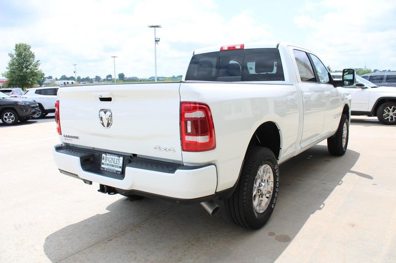 2024 Ram 2500 Laramie photo 6