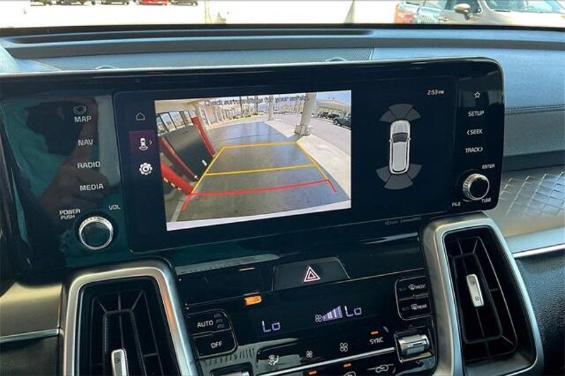 2024 Kia Sorento Hybrid EXImage 21