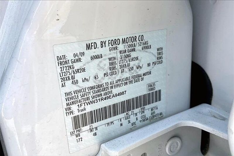 2009 Ford F-350 LariatImage 33