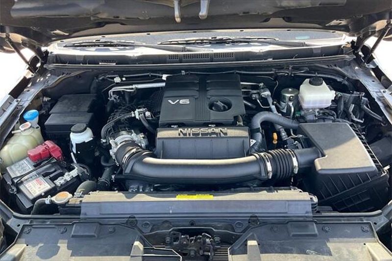Used 2022 Nissan Frontier SVImage 9