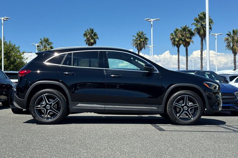 New 2026 Mercedes-Benz GLA-Class GLAGLA 250Image 3