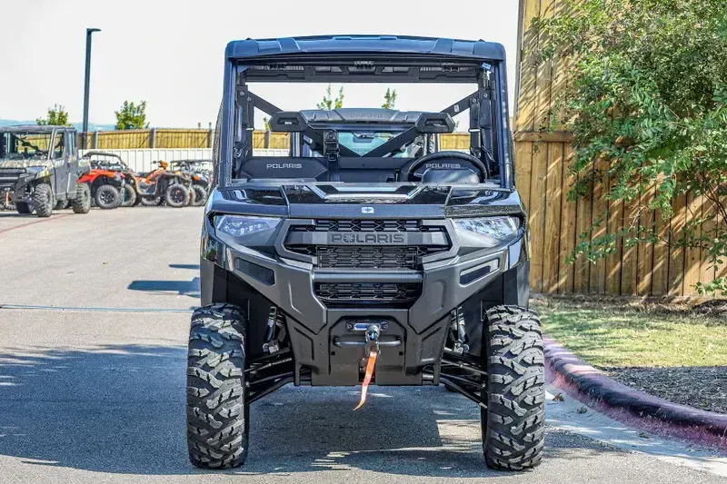 2025 Polaris RANGER CREW XP 1000 TEXAS EDITION BLACK CRYSTAL Image 5