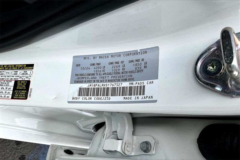 Used 2025 Mazda Mazda3 2.5 S Preferred PackageImage 16