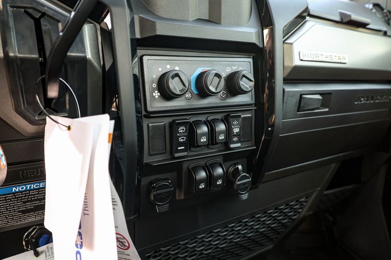 NEW 2026 POLARIS RANGER CREW XD 1500 NORTHSTAR EDITION PREMIUM Image 9