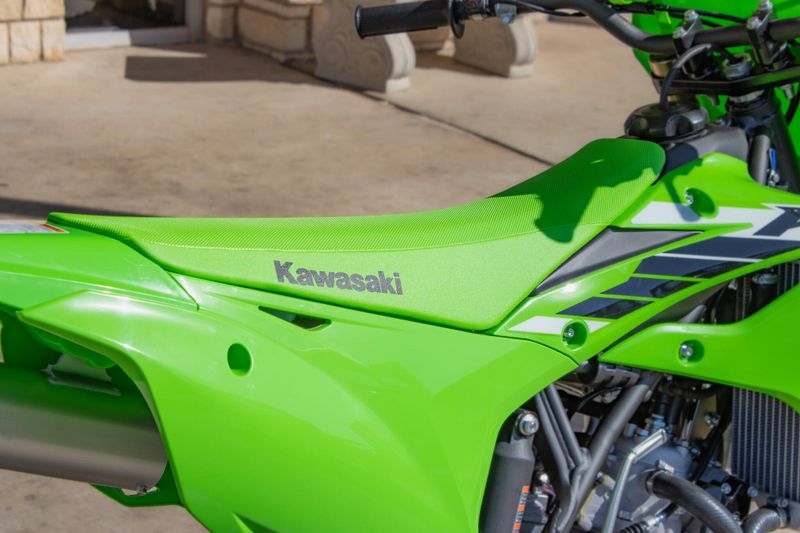 NEW 2025 KAWASAKI KX 85 Image 7