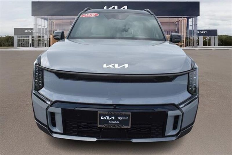 New 2026 Kia EV9 GT-LineImage 8