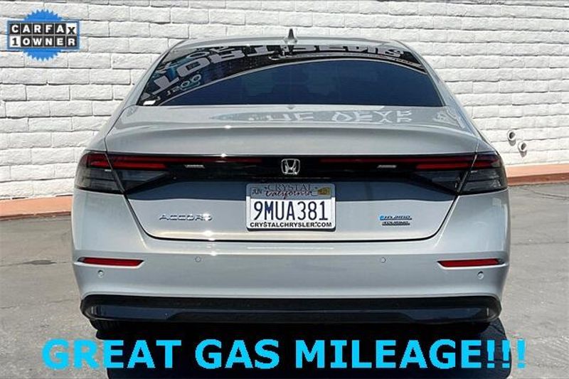 2024 Honda Accord Touring photo 3