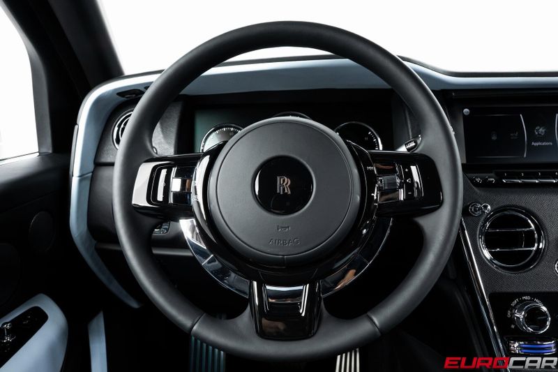 Used 2024 Rolls-Royce Cullinan *BESPOKE INTERIOR * SHOOTING STAR HEADLINER*Image 25