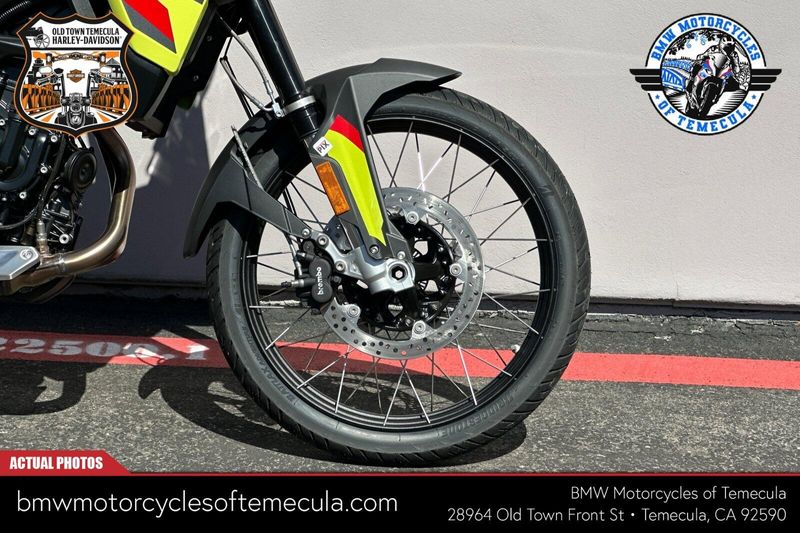 2024 BMW F 900 GSImage 4