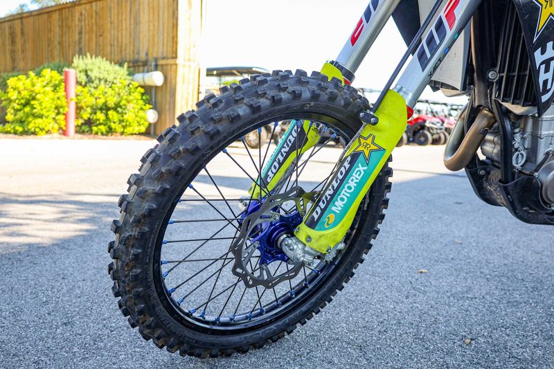 USED 2021 HUSQVARNA FC 450 ROCKSTAR EDITION Image 19
