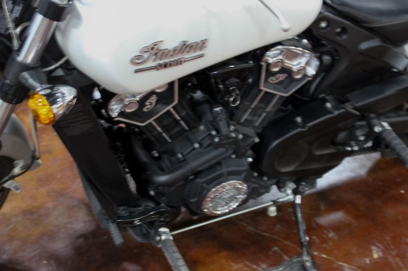 2022 Indian Motorcycle SCOUT 1200 WHITE Image 14