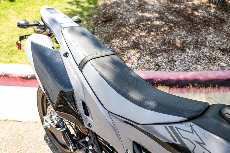2025 Kawasaki KLX230S M  BATTLE GRAY Image 16