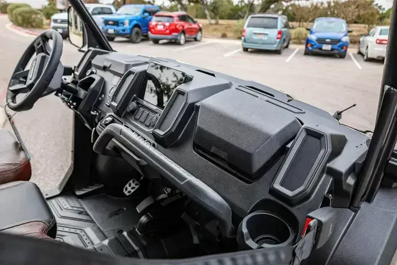 NEW 2026 CFMOTO UFORCE U10 PRO Image 16