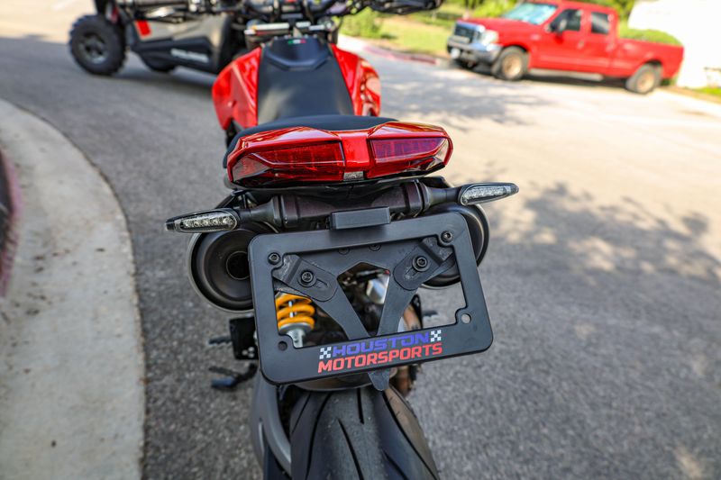 USED 2020 DUCATI HYPERMOTARD 950 SP Image 5