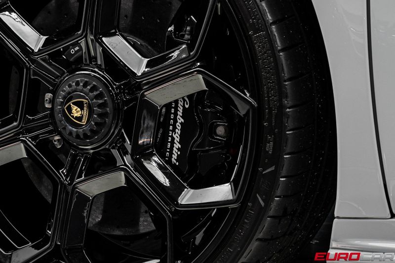 2023 Lamborghini Huracan Tecnica *FRONT LIFT * FRONT PPF*Image 23