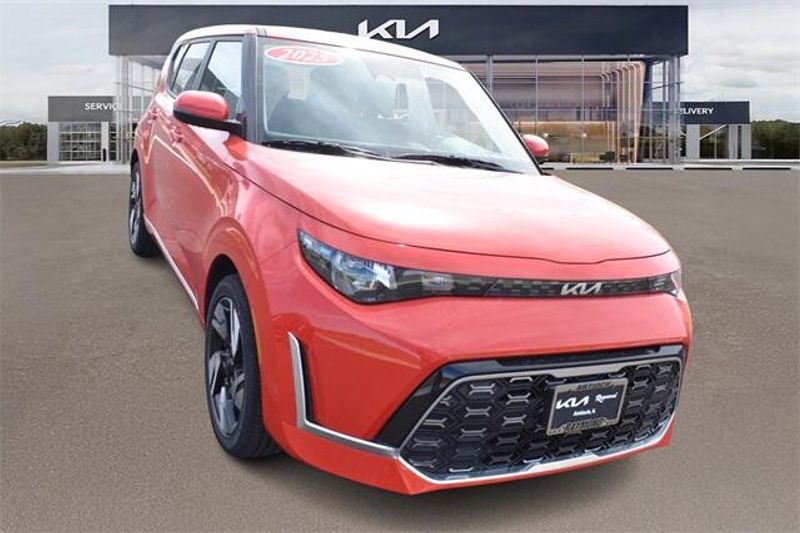 New 2025 Kia Soul GT-LineImage 9