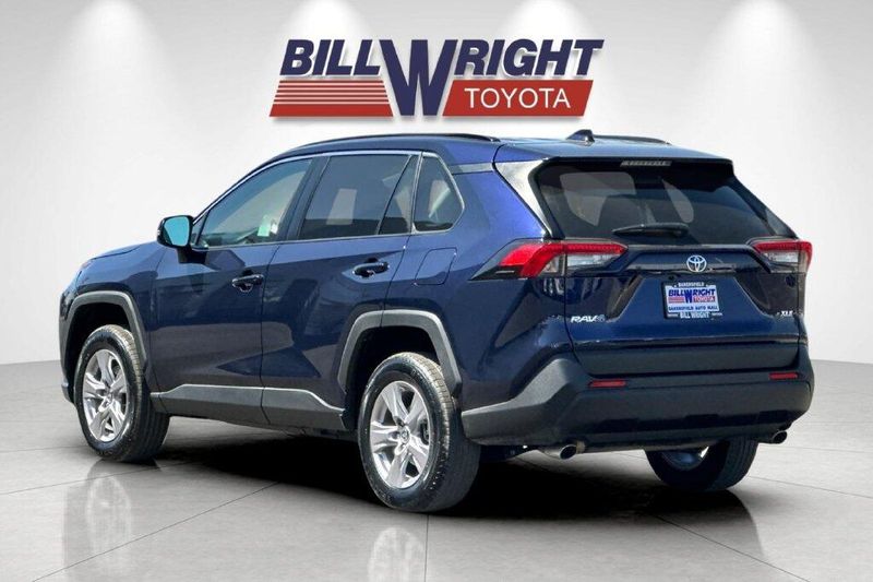 Used 2025 Toyota RAV4 XLEImage 5