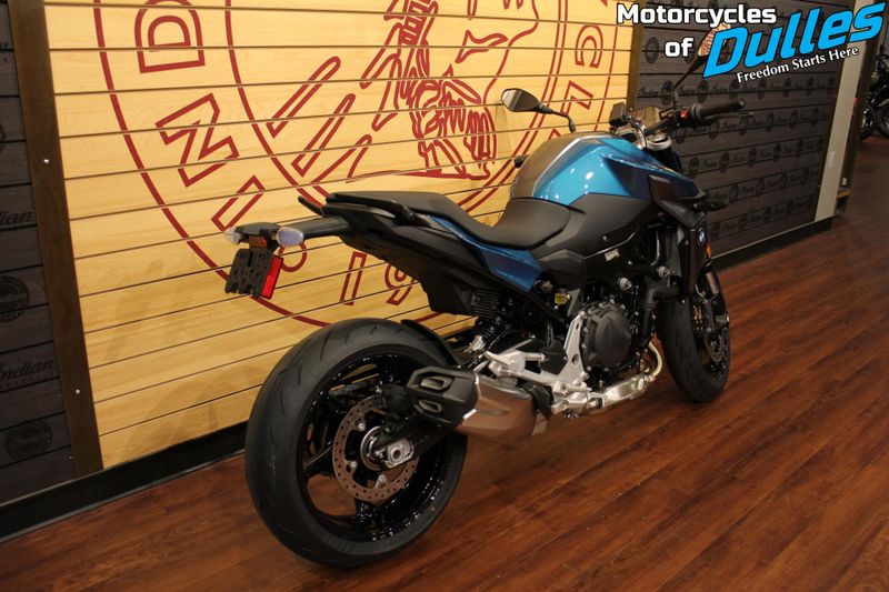 New 2026 BMW F 900 R Image 8