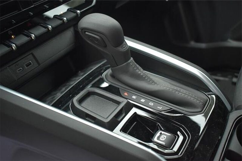 2025 Chevrolet Colorado Work TruckImage 20