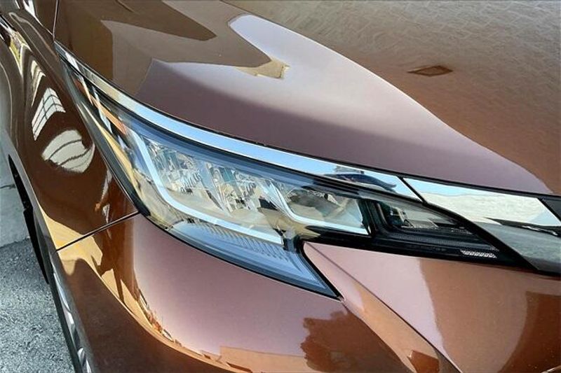 Used 2022 Toyota Sienna LE HybridImage 27