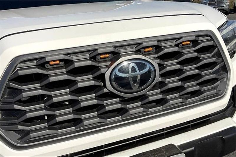 2023 Toyota Tacoma Image 30