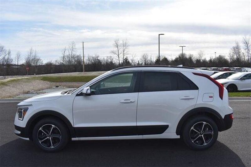 2025 Kia Niro EXImage 6
