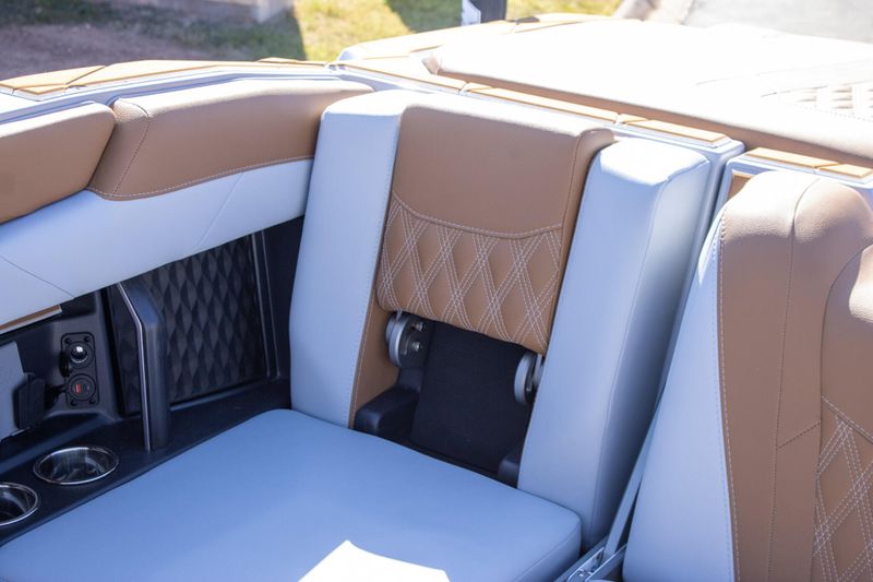 NEW 2026 MALIBU WAKESETTER M230 Image 37