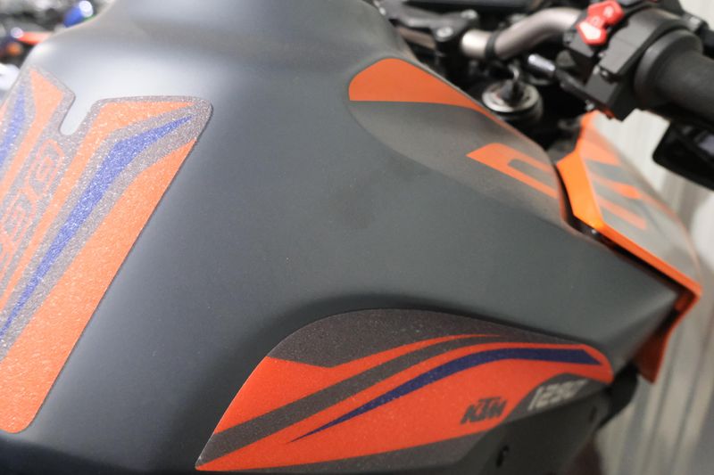 USED 2023 KTM SUPER DUKE 1290 GT Image 10