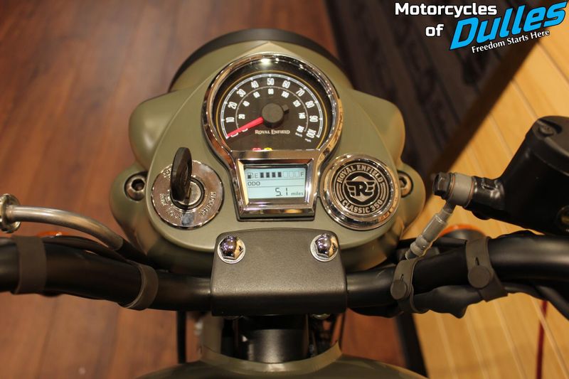 2024 Royal Enfield Classic 350 Image 10