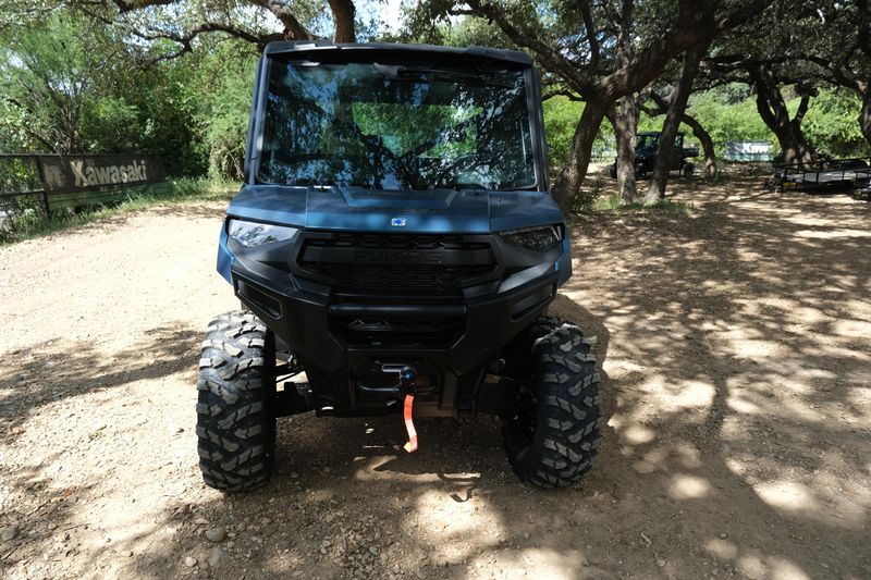 2025 Polaris RANGER CREW XP 1000 NORTHSTAR EDITION ULTIMATE BLUE STATE METALLIC SMOKEImage 13