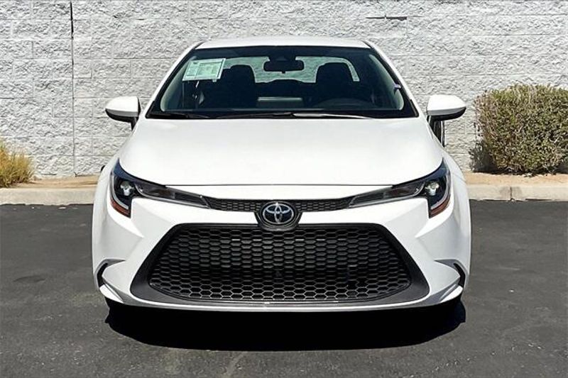 2022 Toyota Corolla LEImage 2