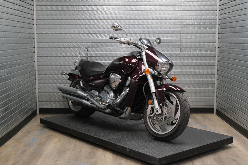 USED 2009 SUZUKI BOULEVARD M109R Image 1