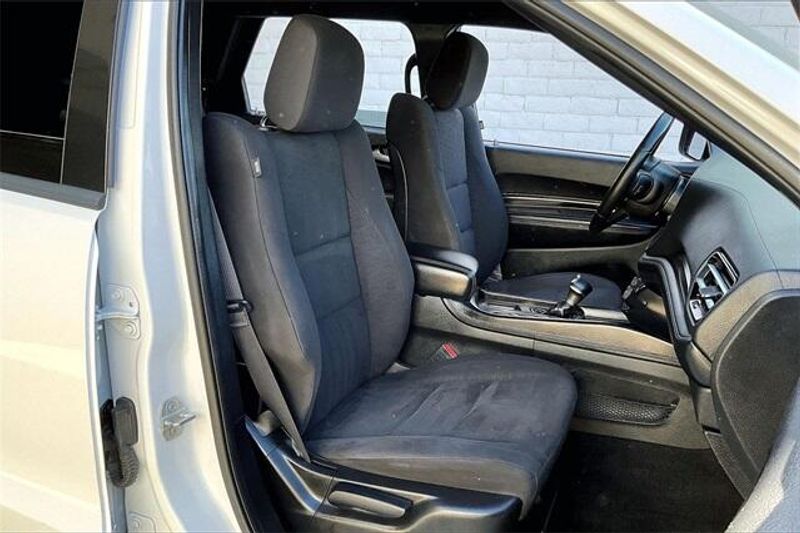 2022 Dodge Durango SXT photo 4