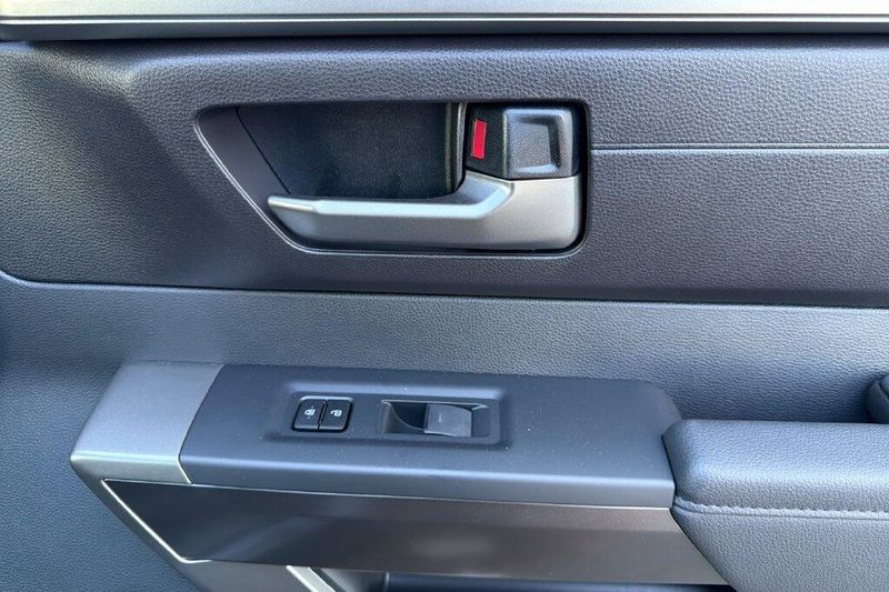 New 2026 Toyota Tundra SR5Image 18