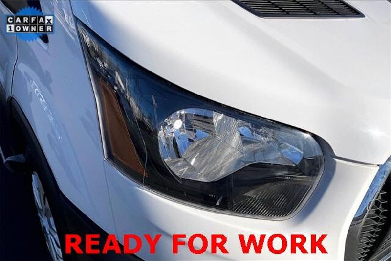 Used 2024 Ford Transit-250 Cargo Van BaseImage 24