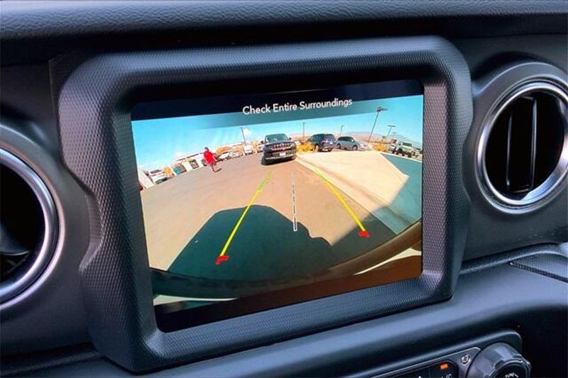 Used 2022 Jeep Wrangler 4xE Unlimited Rubicon 4xeImage 21