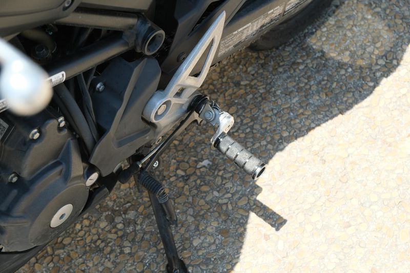 2024 Honda CB300R ABS BLACK Image 25