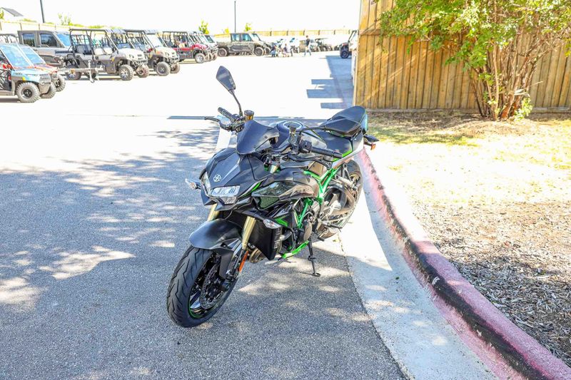 NEW 2025 KAWASAKI Z H2 SE ABS Image 7