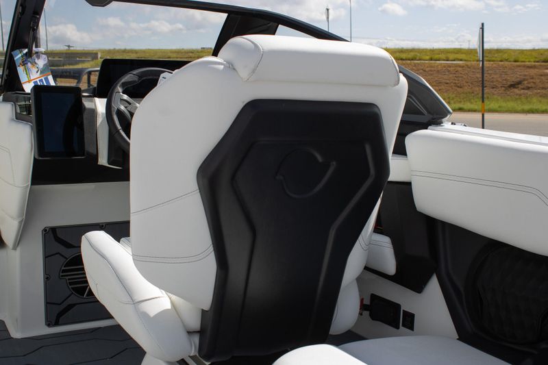 NEW 2026 MALIBU WAKESETTER 23 MXZ Image 25